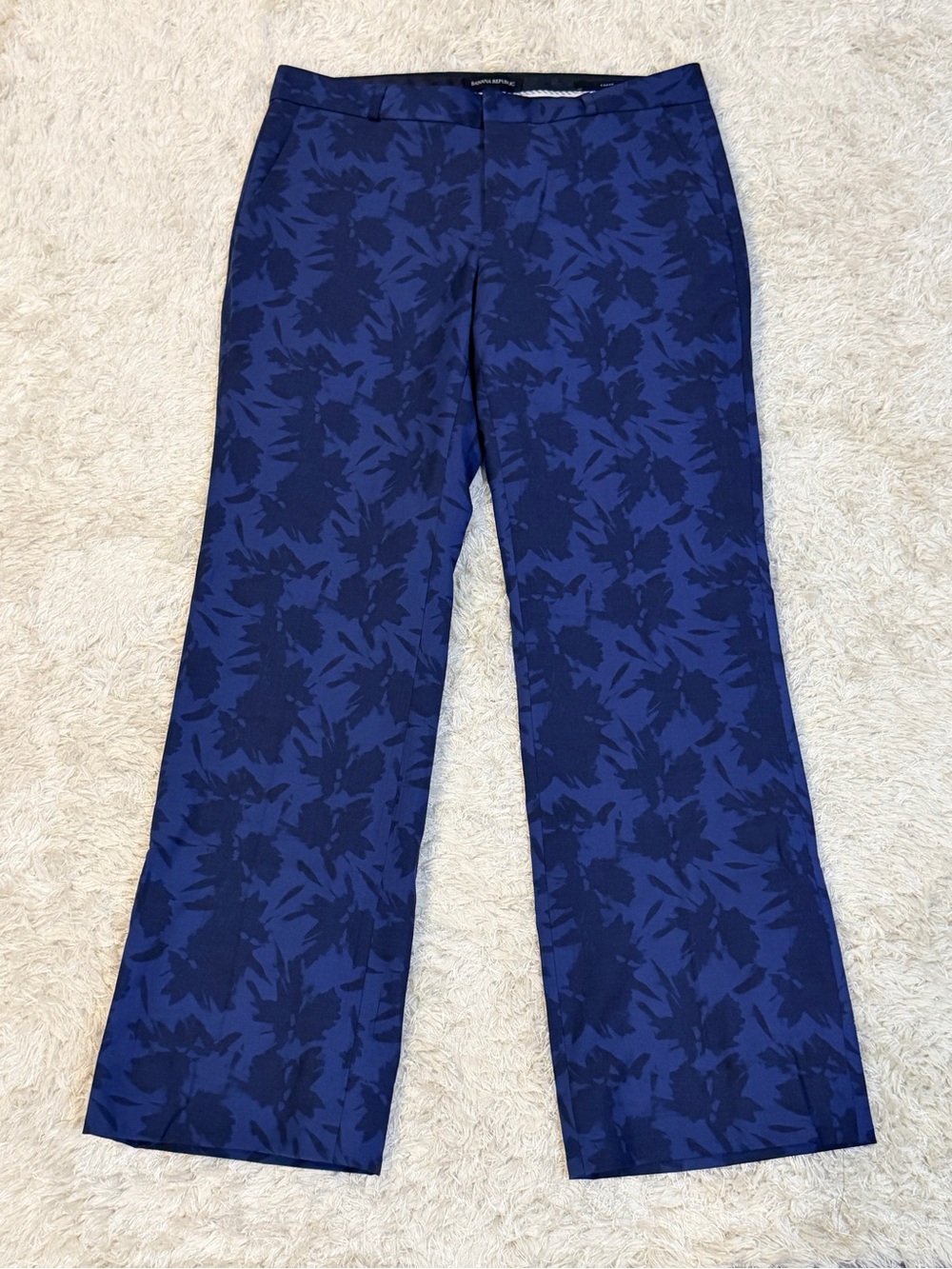 Banana Republic Logan Navy Floral Print Trouser Pants - 8